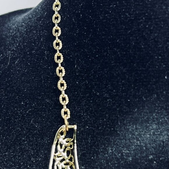 Vintage Gold Tone Filigree Statement Necklace & Clip On Earrings Set (5728) - Picture 4 of 8